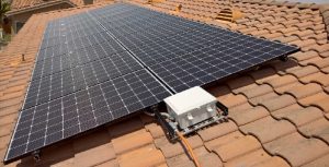Pin mặt trời có độc không