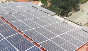 Pin năng lượng mặt trời có độc không