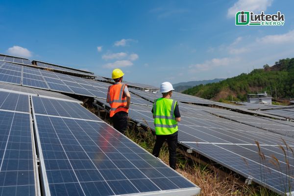Trang chủ Các loại hệ thống năng lượng mặt trời