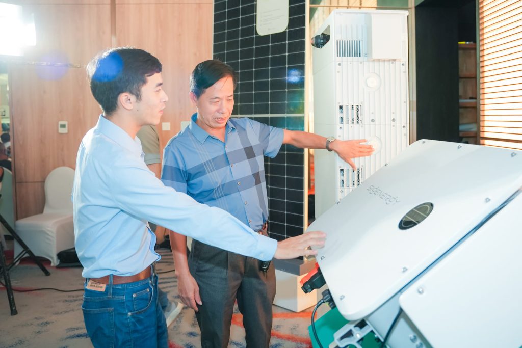 TOP 8 biến tần năng lượng mặt trời phổ biến hiện nay Sigenergy đồng hành cùng Intech Solar