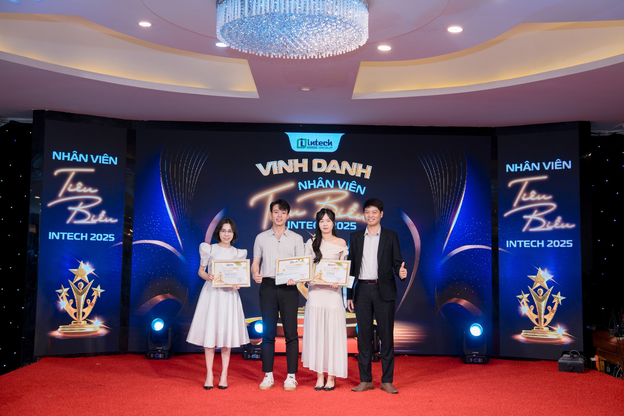 YEAR END PARTY 2025: TĂNG TỐC BỨT PHÁ - KIẾN TẠO TƯƠNG LAI YEP 2026