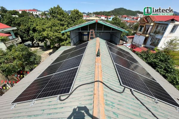 Hệ thống điện mặt trời Hybrid 8,68 kWp tại Lạng Sơn Hệ thống điện mặt trời Hybrid