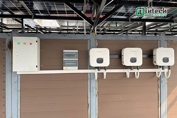 Dự án điện mặt trời 18,6 kWp cho tòa nhà văn phòng 7 tầng tại Hà Nội Dự án điện mặt trời 18,6 kWp cho tòa nhà văn phòng