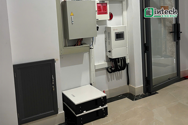 Bàn giao dự án điện mặt trời 11,9kWp tại Tp. Hồ Chí Minh dự án điện mặt trời 11,9kWp