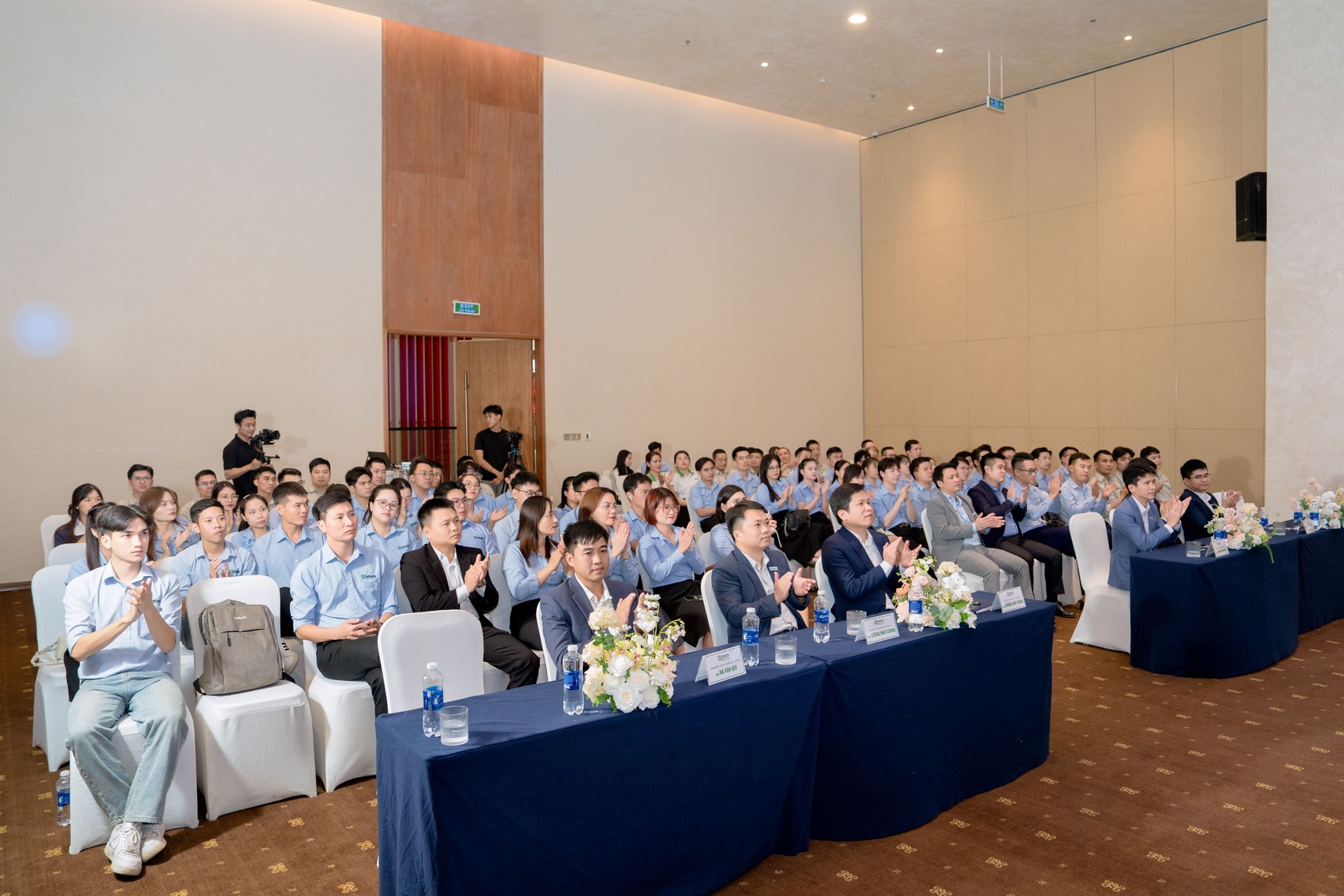 LỄ CÔNG BỐ & BAN HÀNH CƯƠNG LĨNH TẬP ĐOÀN INTECH Lễ Công bố và Ban hành Cương lĩnh Tập đoàn Intech