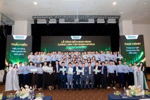 LỄ CÔNG BỐ & BAN HÀNH CƯƠNG LĨNH TẬP ĐOÀN INTECH Lễ Công bố và Ban hành Cương lĩnh Tập đoàn Intech
