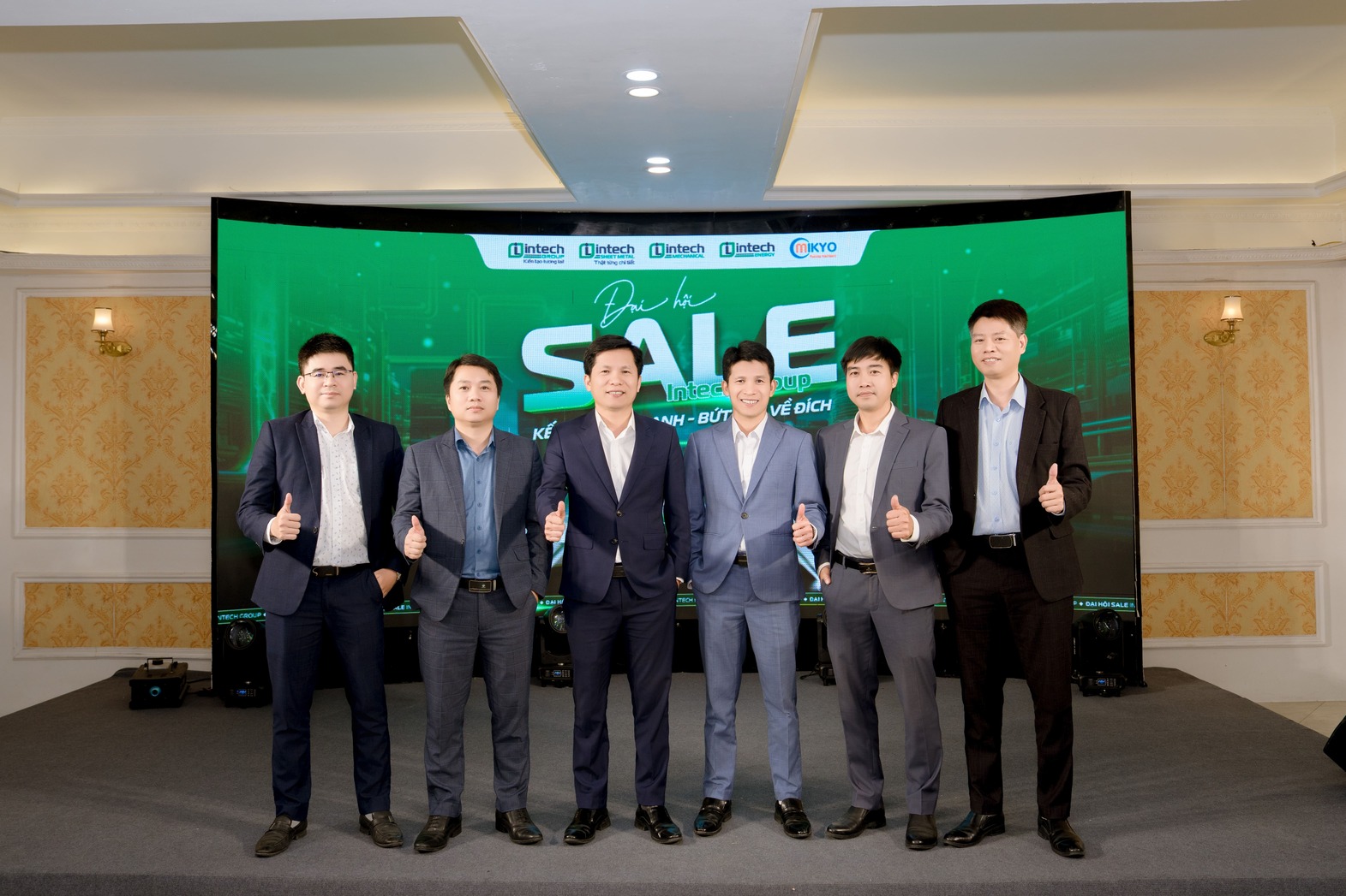 ĐẠI HỘI SALE INTECH 2026 – KẾT NỐI SỨC MẠNH, BỨT TỐC VỀ ĐÍCH Dai hoi Sale Intech 2026 1