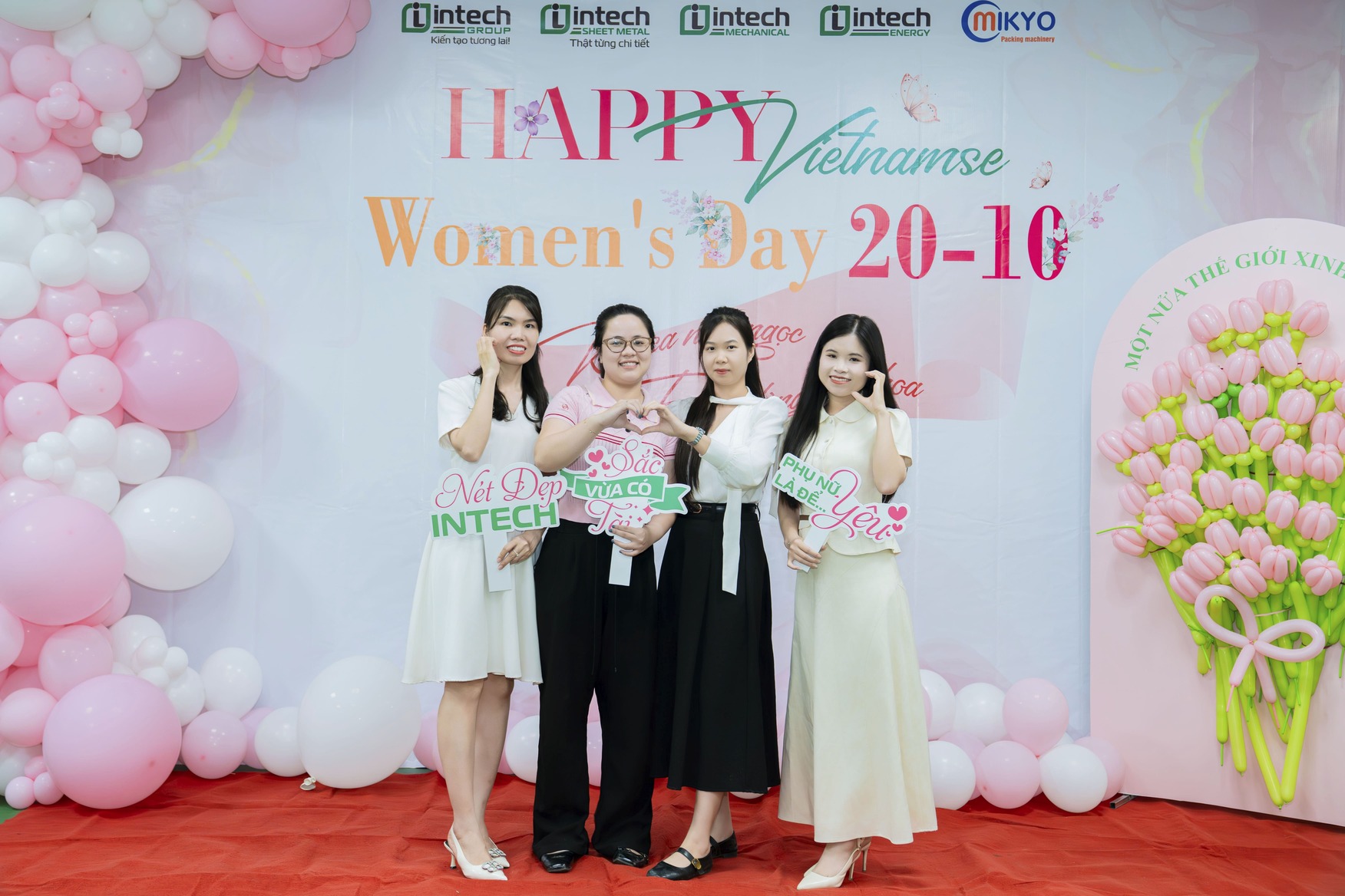 Chào mừng Ngày Phụ nữ Việt Nam - Tôn vinh một nửa rực rỡ của Intech Energy Intech Energy to chuc Ngay Phu nu Viet Nam 2