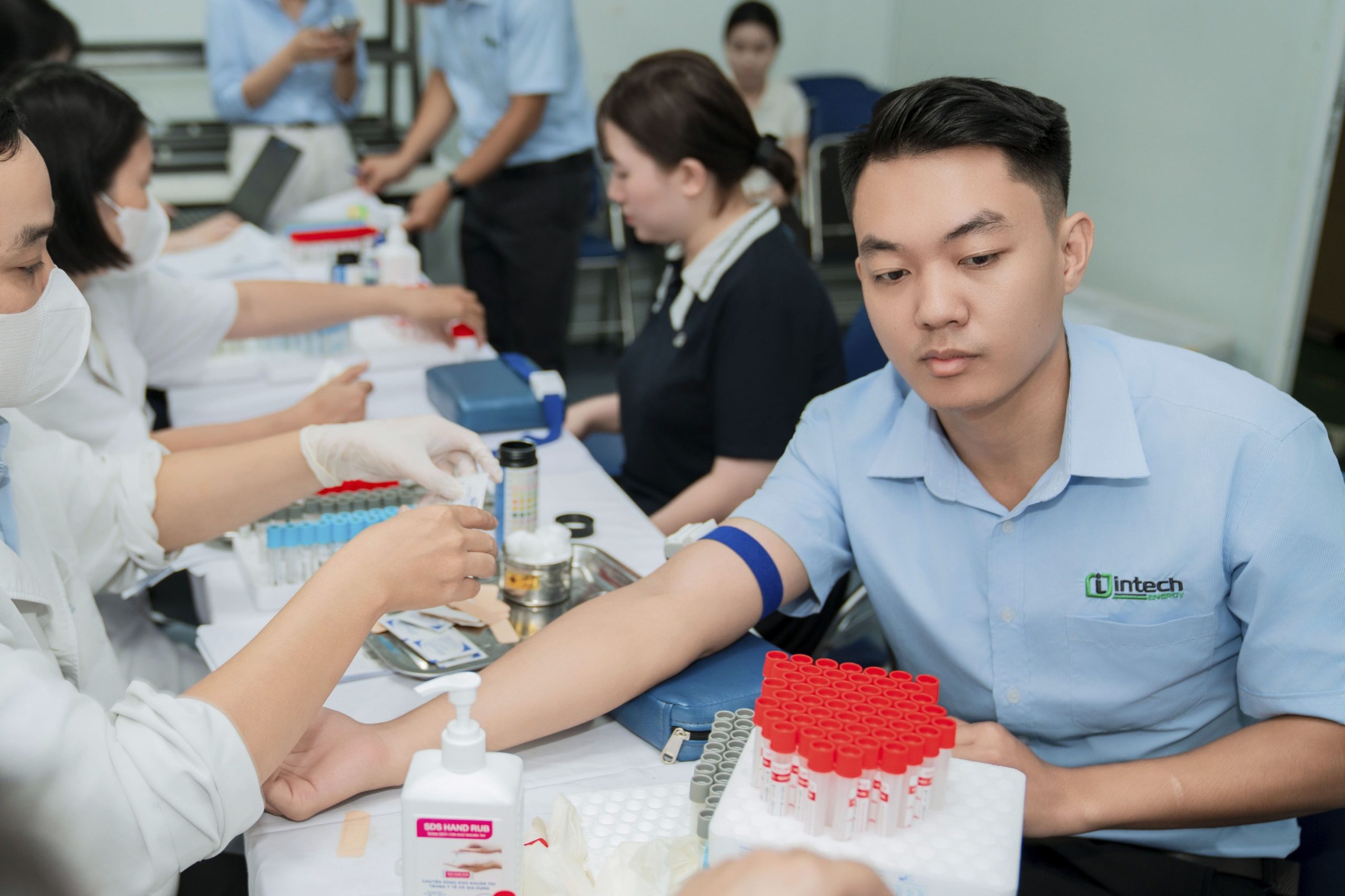 INTECH ENERGY TỔ CHỨC KHÁM SỨC KHỎE ĐỊNH KỲ CHO CÁN BỘ NHÂN VIÊN Intech Energy tổ chức khám sức khỏe định kỳ cho cán bộ nhân viên